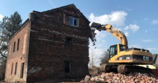 Демонтаж кирпичного дома Мелеуз, цена от 2904 руб.
