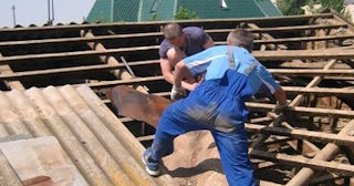 Демонтаж крыши в Мелеузе - стоимость работ от 714 рублей за м2