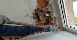 Демонтаж оконных откосов по выгодной цене от 510 руб. в Мелеузе - Сварной-Млз